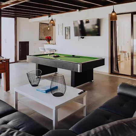 Villa Lanzarote Deluxe & Pool *