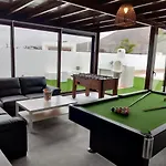 Lanzarote Deluxe & Pool 普拉亚布兰卡