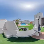 Lanzarote Deluxe & Pool 别墅