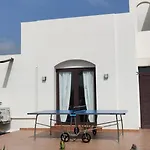 Lanzarote Deluxe & Pool 别墅