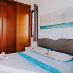 Lanzarote Deluxe & Pool