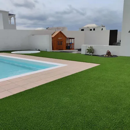 Lanzarote Deluxe & Pool 빌라 플라야블랑카