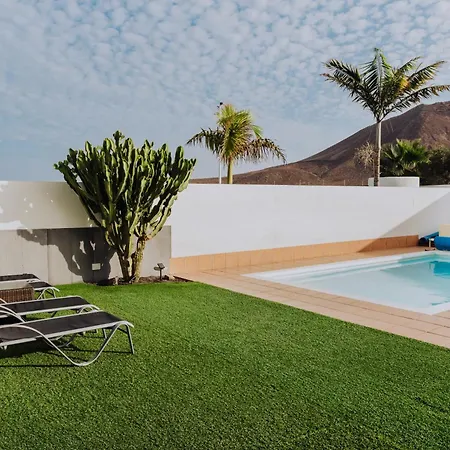 빌라 Lanzarote Deluxe & Pool *