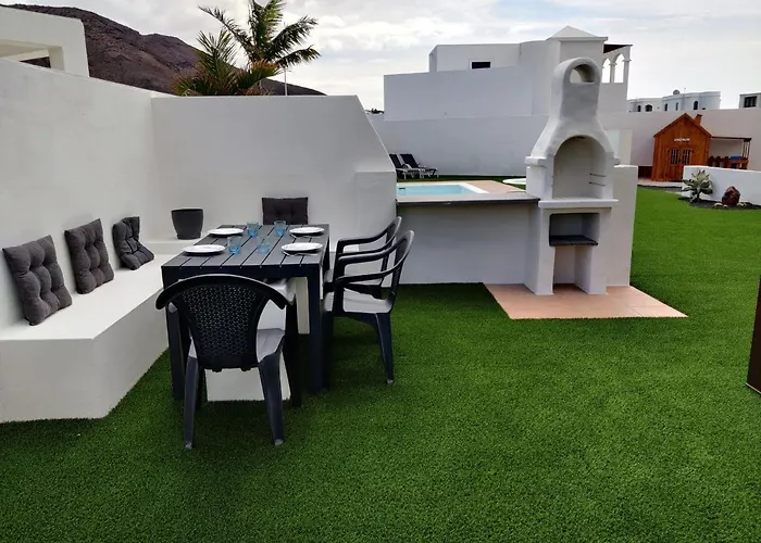 Villa Lanzarote Deluxe & Pool *