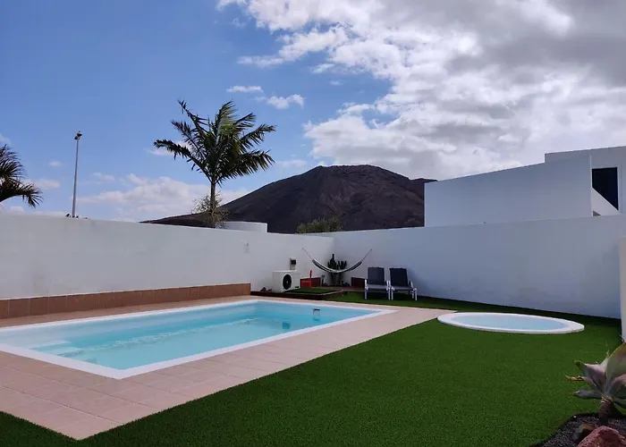 Lanzarote Deluxe & Pool Playa Blanca (Lanzarote)