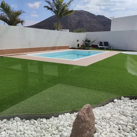 Lanzarote Deluxe & Pool Willa