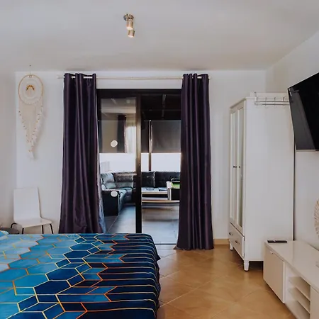 Lanzarote Deluxe & Pool Playa Blanca